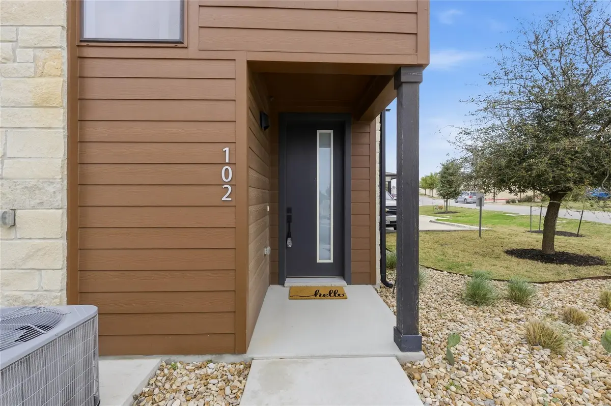 315 Holton DR #102, Austin, TX 78737