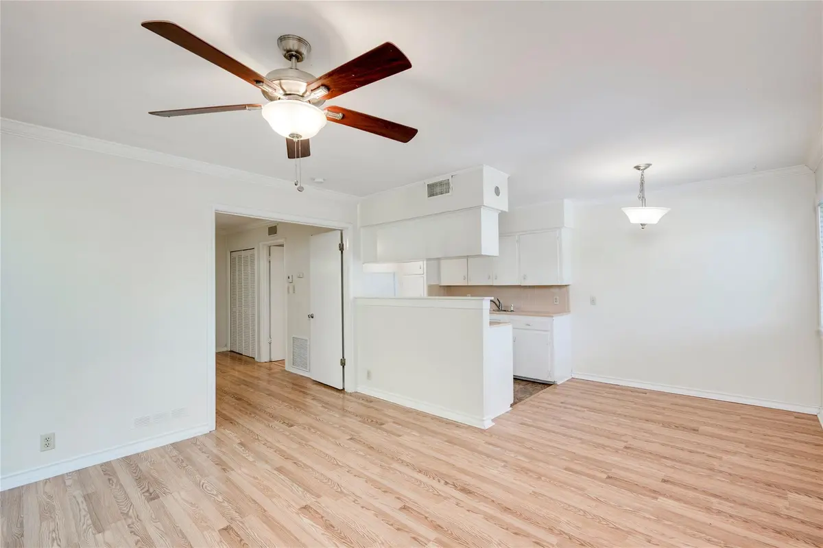 1511 Shoal Creek BLVD #F, Austin, TX 78701