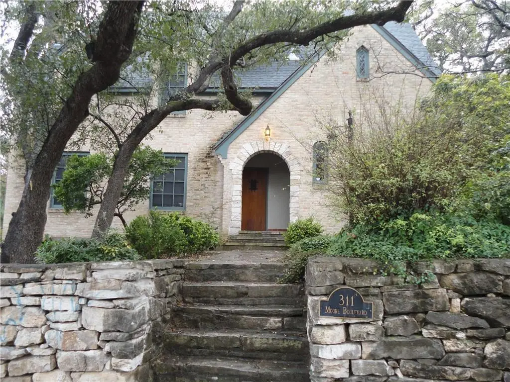 311 Moore BLVD #B, Austin, TX 78705