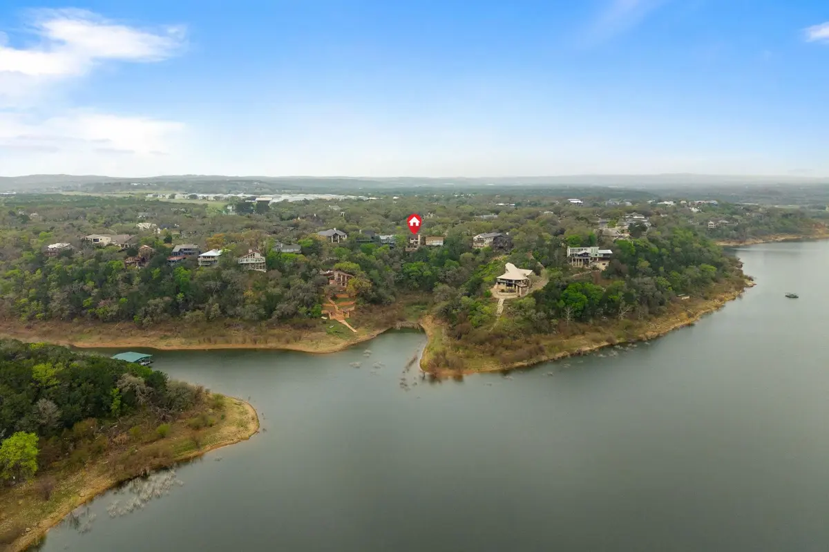 403 Coventry RD, Spicewood, TX 78669