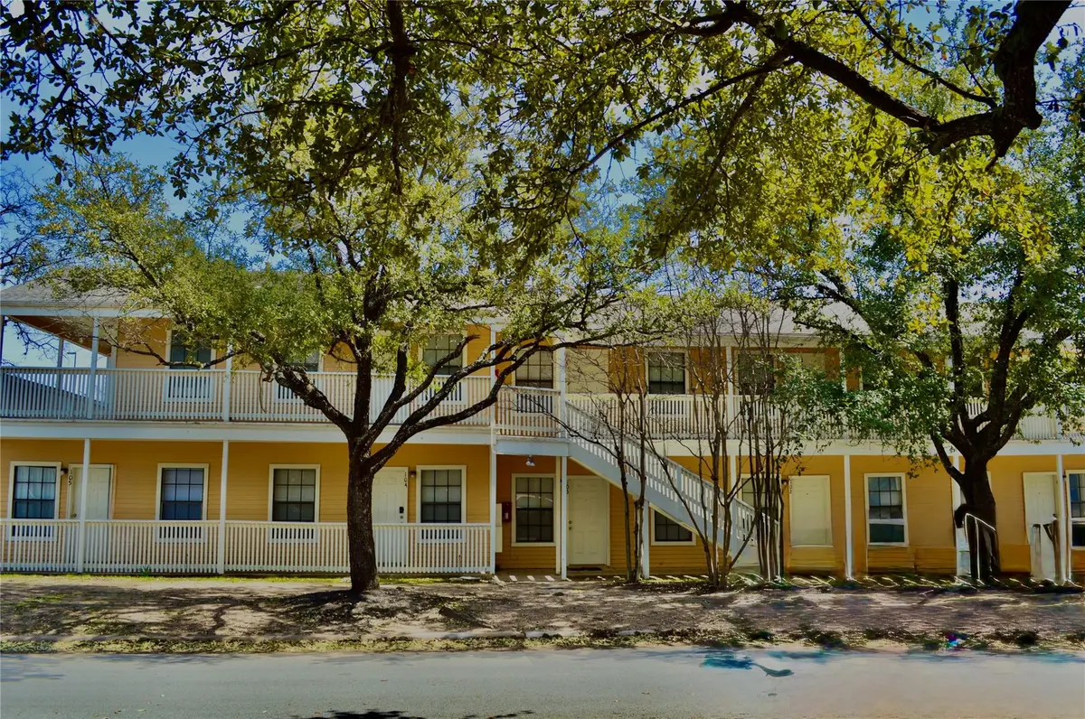619 W 37th ST #204, Austin, TX 78705