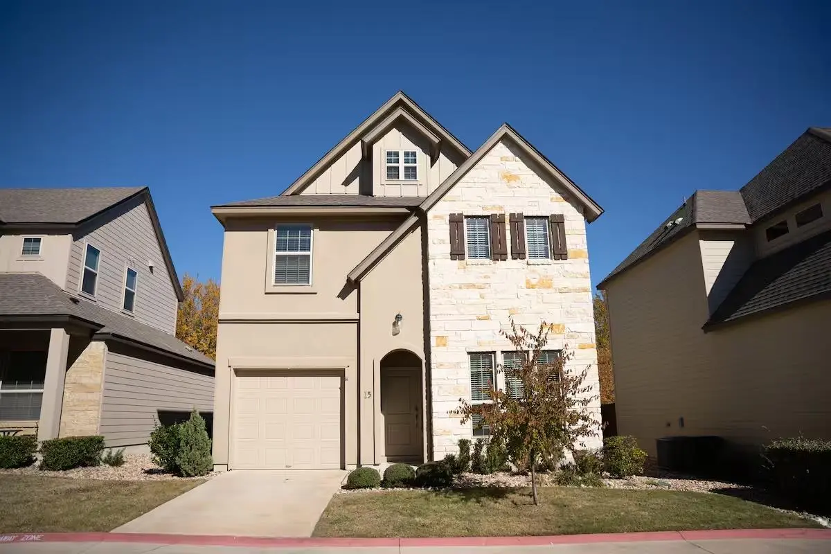 13501 Metric BLVD #15, Austin, TX 78727