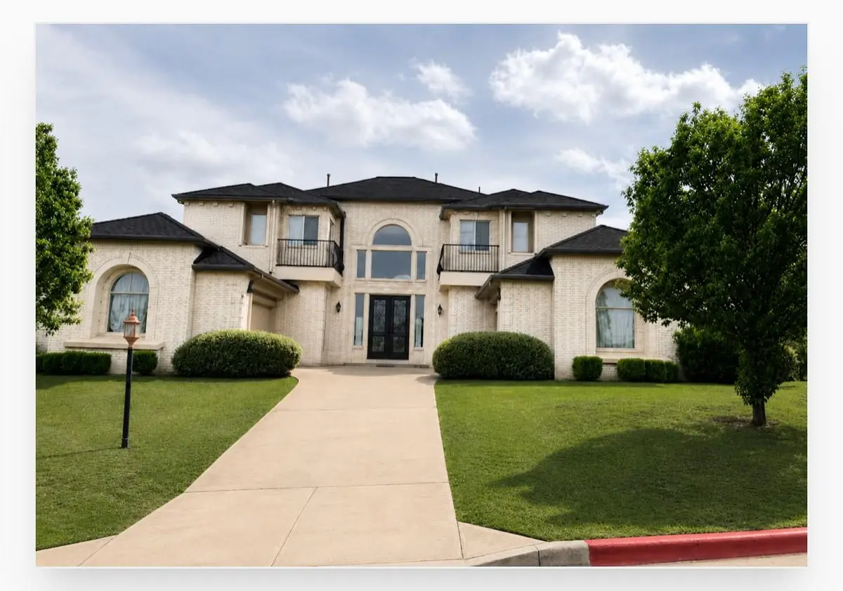 404 Aria DR, Austin, TX 78738