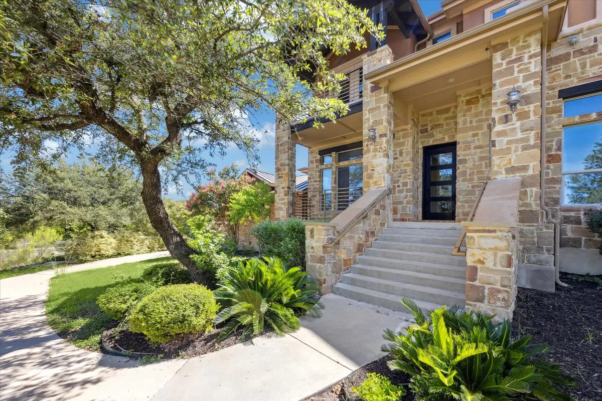 101 Stephanie LN, Austin, TX 78738