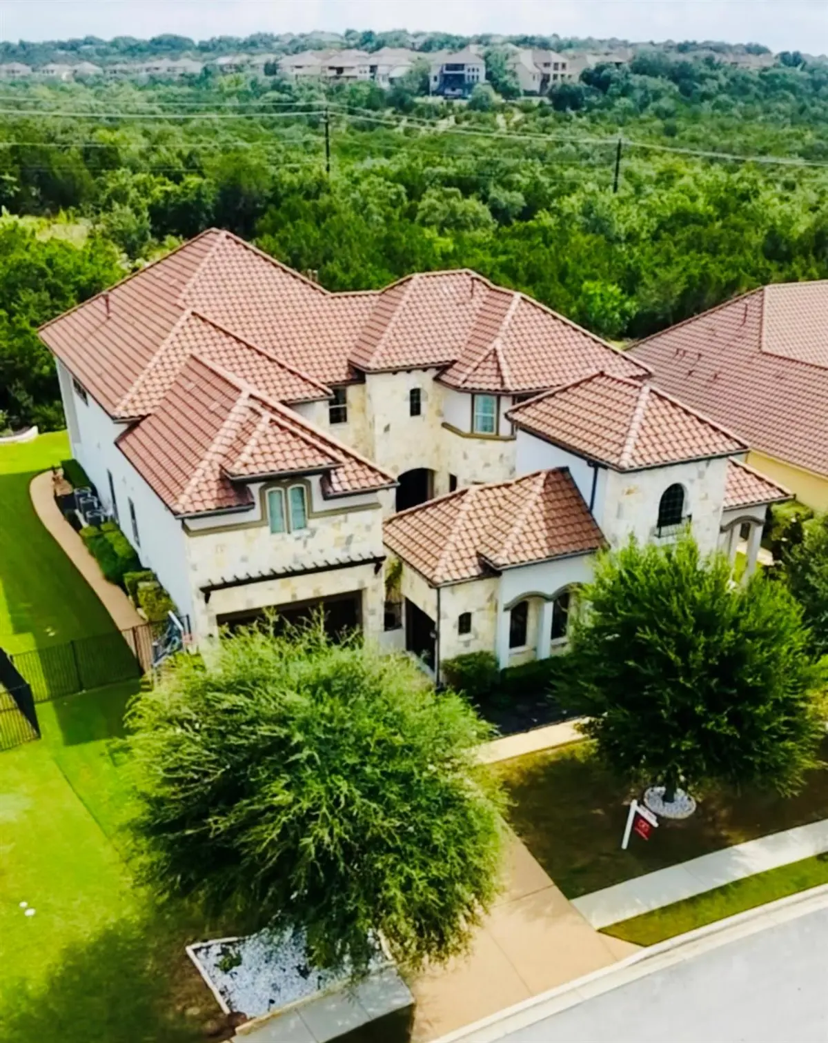 1600 Morning Moon CIR, Austin, TX 78732