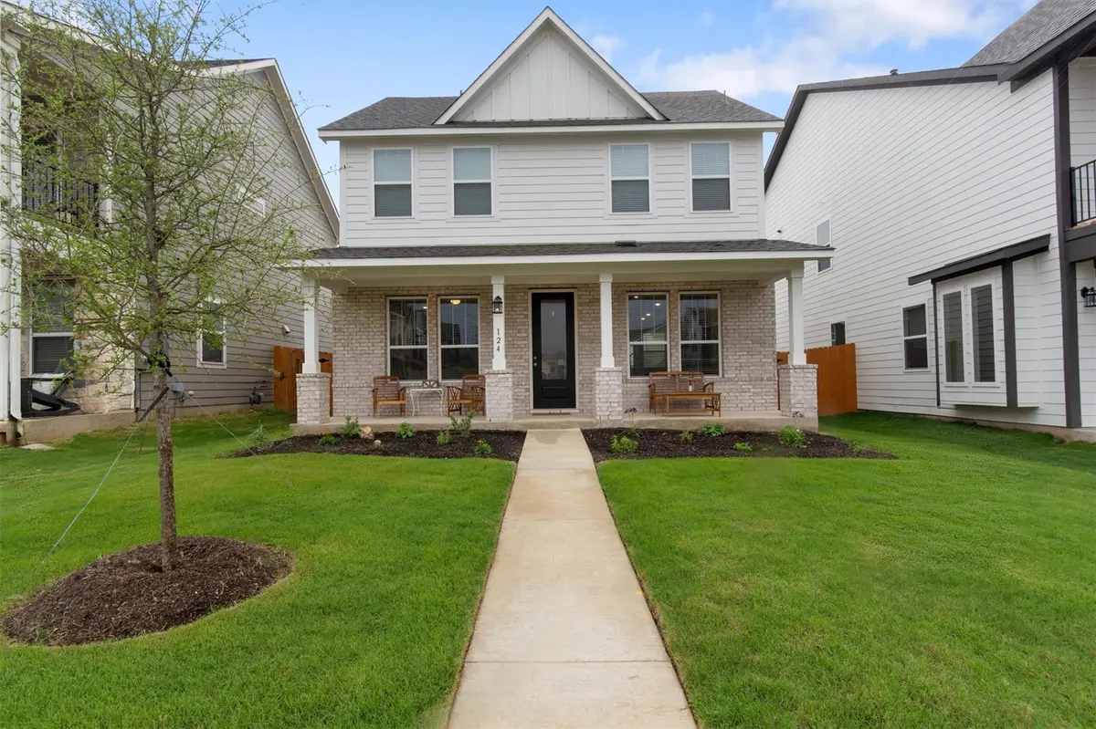 124 Barret DR, Liberty Hill, TX 78642