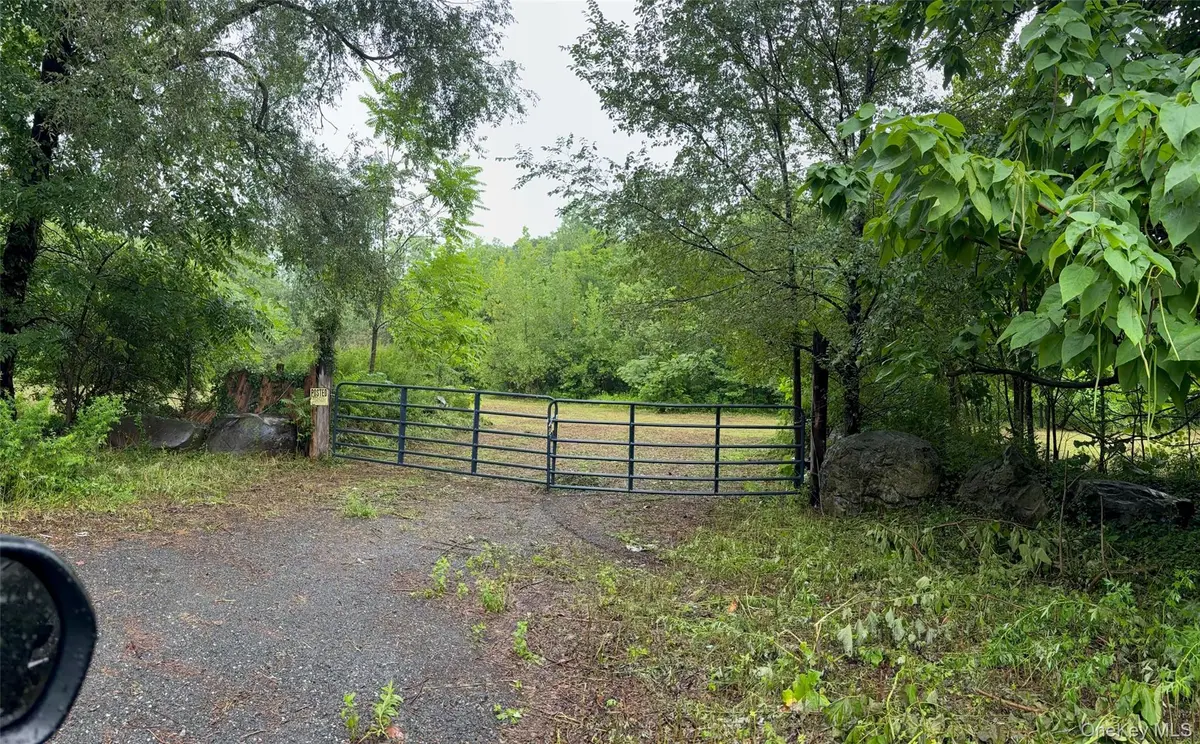 Plank, Newburgh, NY 12550