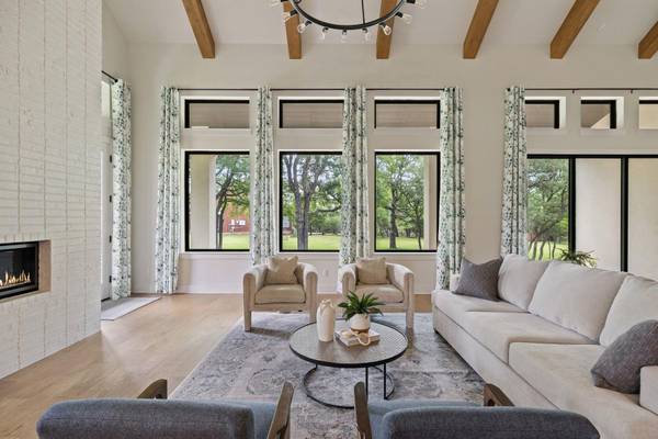 105 Ridge View DR, Georgetown, TX 78628