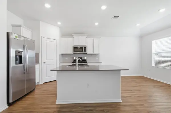 10537 Steinbeck DR, Austin, TX 78747