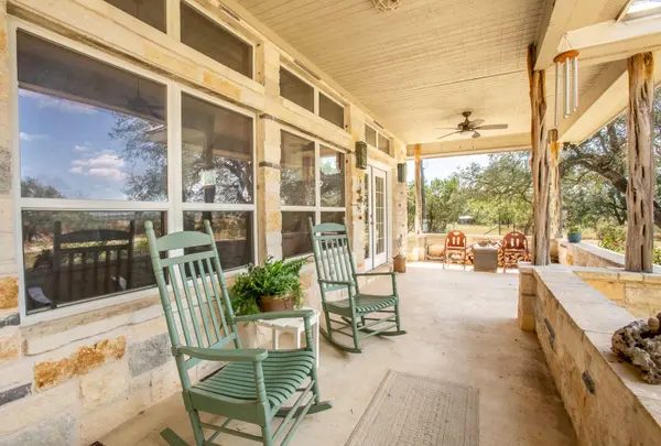 2010 County Road 233, Florence, TX 76527