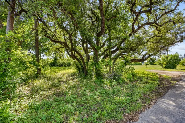 2704 Poplar LN, Cedar Park, TX 78613