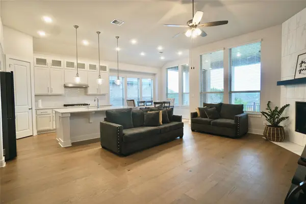 117 Missouri Primrose LN, San Marcos, TX 78666
