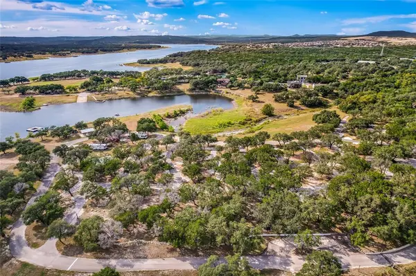 21402 Highland Lake DR, Lago Vista, TX 78645