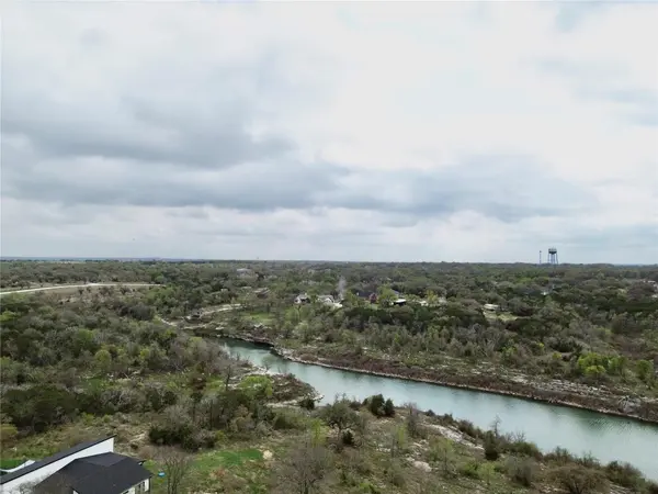 55 Cliffside CIR, Belton, TX 76513