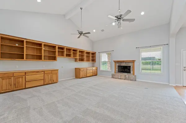 221 Mustang Mesa, Liberty Hill, TX 78642