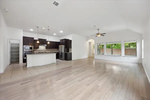 148 Peacock TRL, Buda, TX 78610