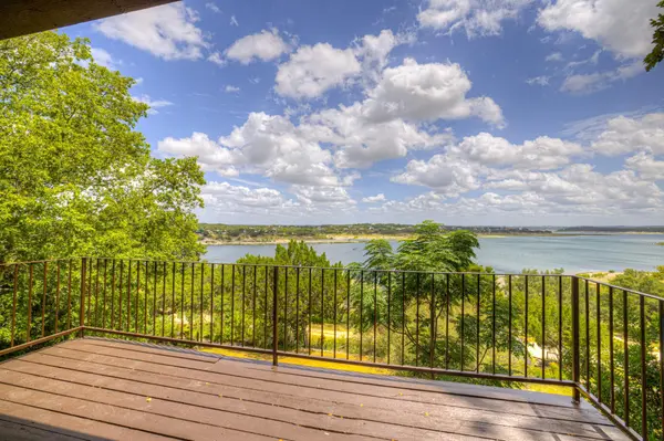 937 Hillcrest FRST, Canyon Lake, TX 78133