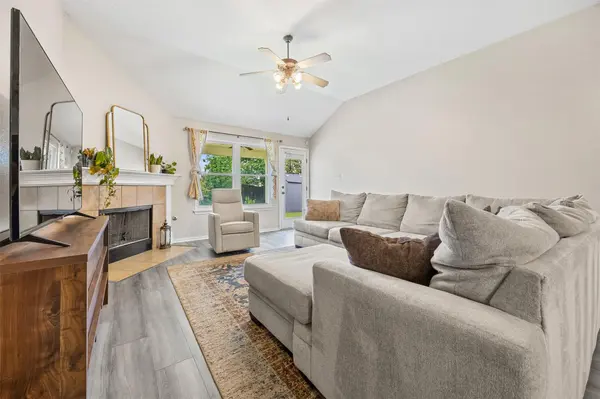 11204 Silo Valley DR, Austin, TX 78754