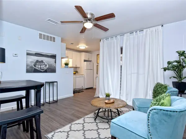 1840 Burton DR #109, Austin, TX 78741