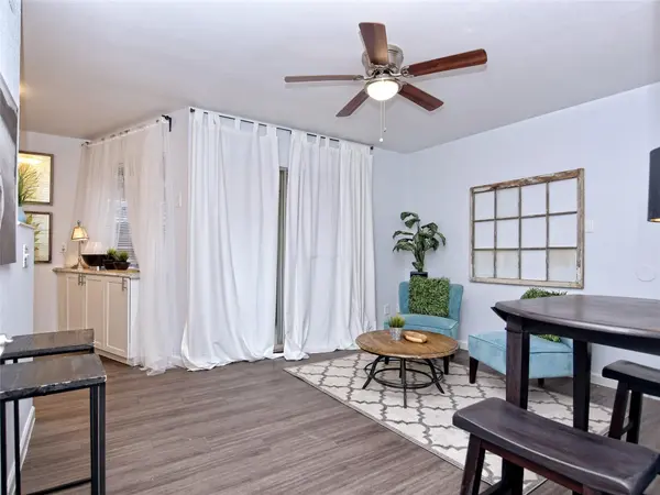 1840 Burton DR #109, Austin, TX 78741