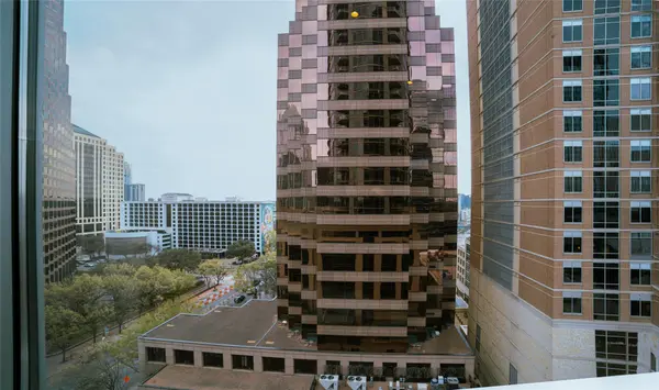 200 Congress Ave #11C, Austin, TX 78701