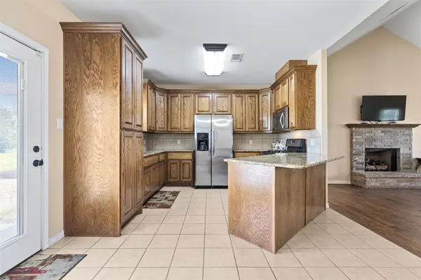 1504 County Road 459, Thorndale, TX 76577