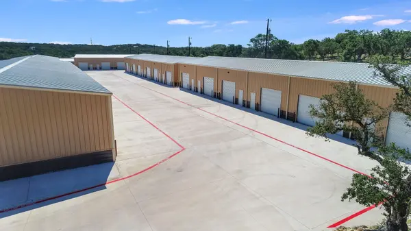 38 Rust LN #Building B, Boerne, TX 78006