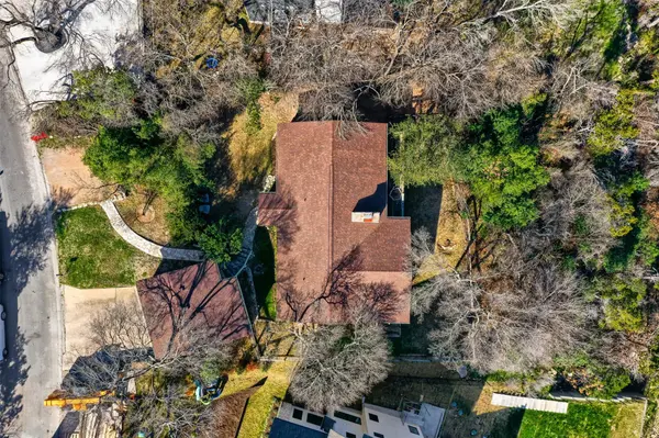 2717 Trail Of The Madrones, Austin, TX 78746