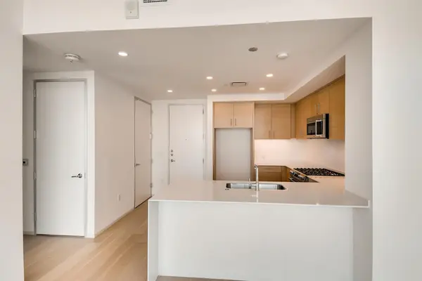301 West Ave #2003, Austin, TX 78701