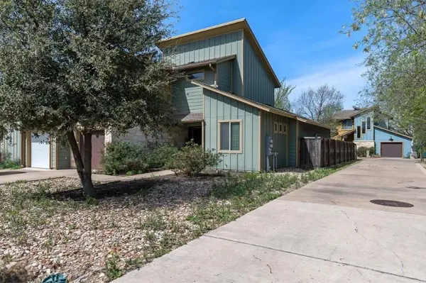 4408 Banister LN #B, Austin, TX 78745