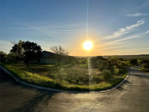 301 Hideaway, Horseshoe Bay, TX 78657