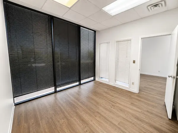 8500 Shoal Creek BLVD #103, Austin, TX 78757
