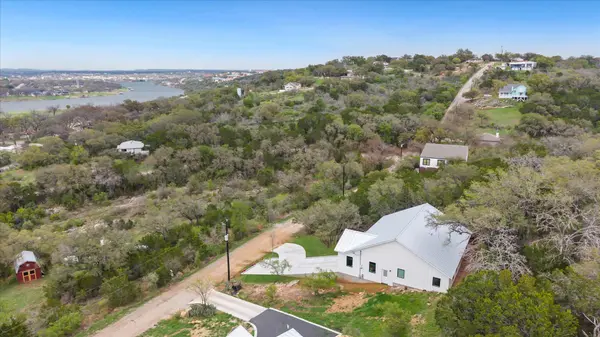 405 Taylor DR, Horseshoe Bay, TX 78657