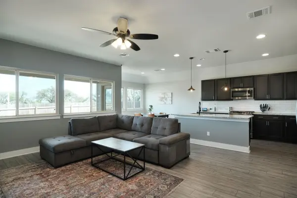 229 Finstown ST, Hutto, TX 78634