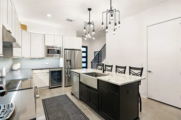 1310 Choquette DR #B, Austin, TX 78757