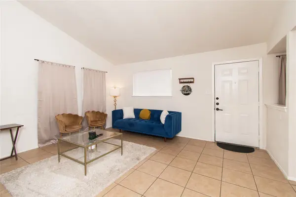 4405 Teri RD #A, Austin, TX 78744