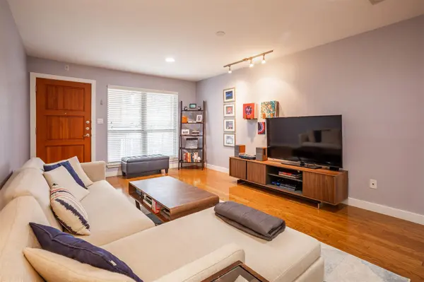 1115 W 10th ST #205, Austin, TX 78703