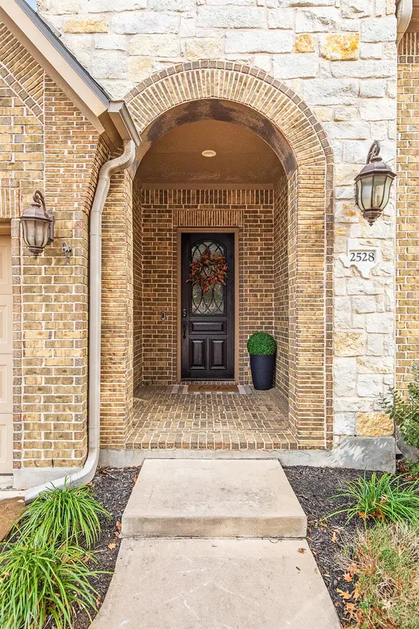 2528 Thunder Horse, Leander, TX 78641