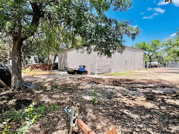 2009 Pyramid DR #B, Austin, TX 78734