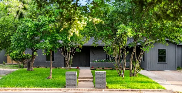 2105 Brunswick DR, Austin, TX 78723
