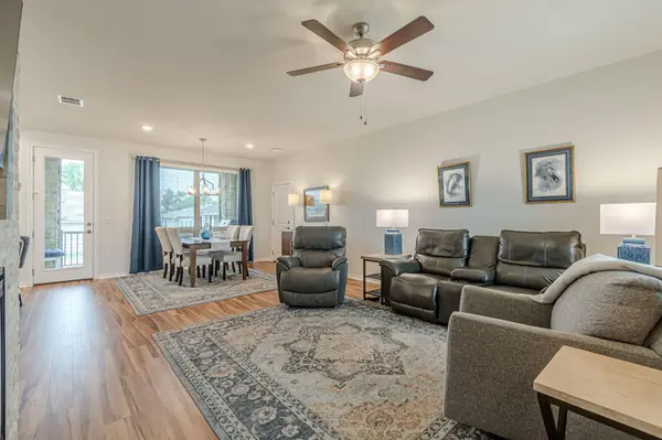109 Sandbar DR #137, San Marcos, TX 78666