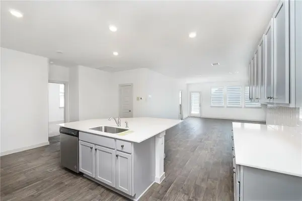 128 Big Sandy Creek DR, Hutto, TX 78634