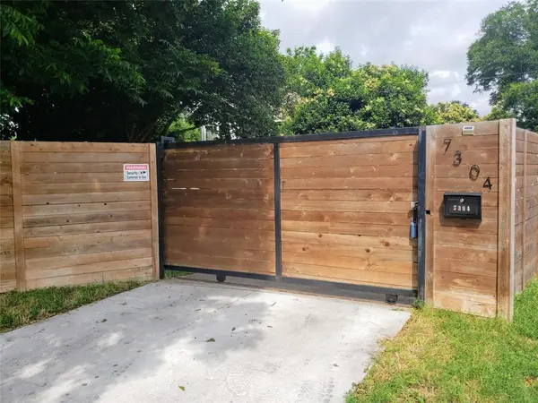 7304 Grand Canyon DR, Austin, TX 78752