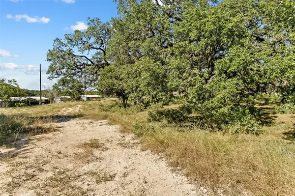 1314 Greenlawn PKWY, Blanco, TX 78606