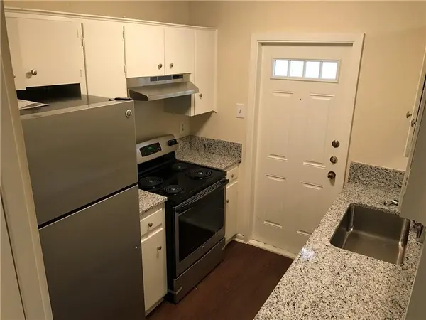 5001 Bull Creek RD #102, Austin, TX 78731