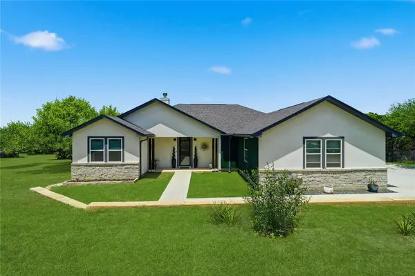 624 JUNIPER CT, Fischer, TX 78623