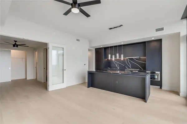 44 East Ave #3111, Austin, TX 78701