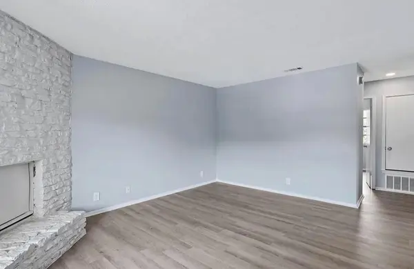 302 Hedgewood DR, Georgetown, TX 78628