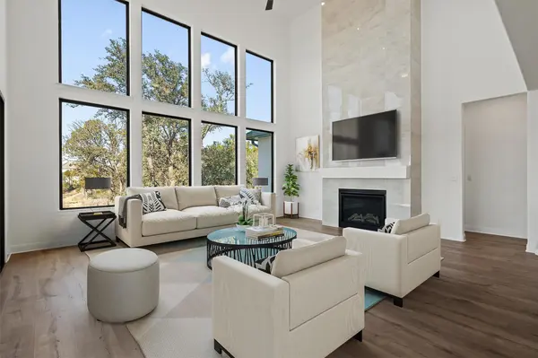 2004 Crimson Sunset CV, Georgetown, TX 78628