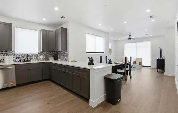 1208 W Oltorf ST #A, Austin, TX 78704